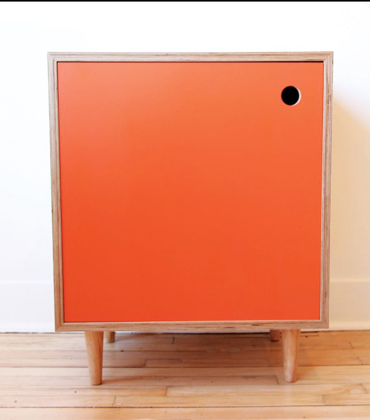 Plywood Wooden Box with Colored MDF Leaf