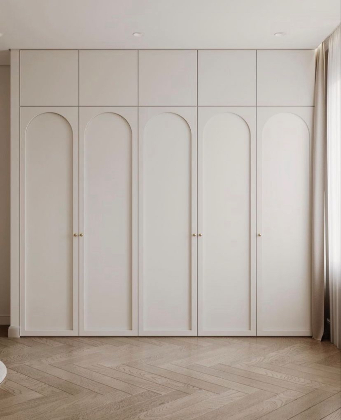 Painted MDF Wardrobe with Arcade-Shaped Leaves